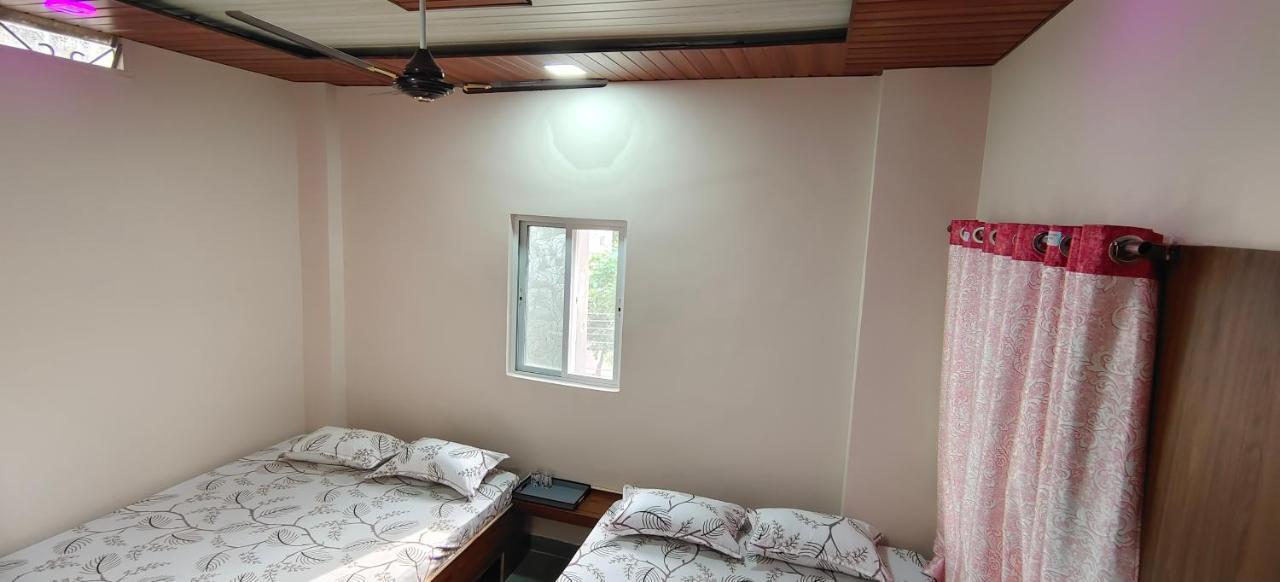 Hotel Anjali Udždžain Exteriér fotografie